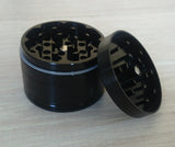 Aluminium Grinder 4 parts 55mm - Black - Puff Puff Palace